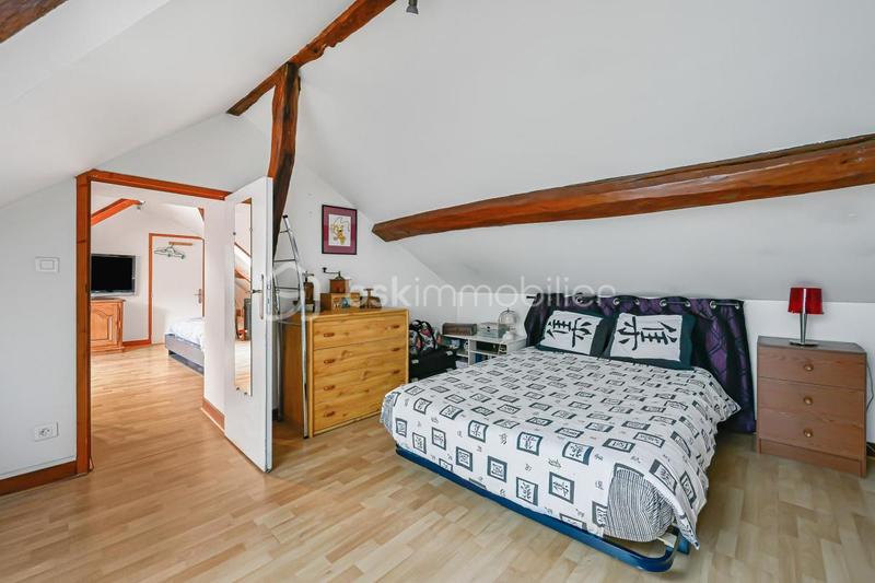 Villa - 350 m² - 9 pièces