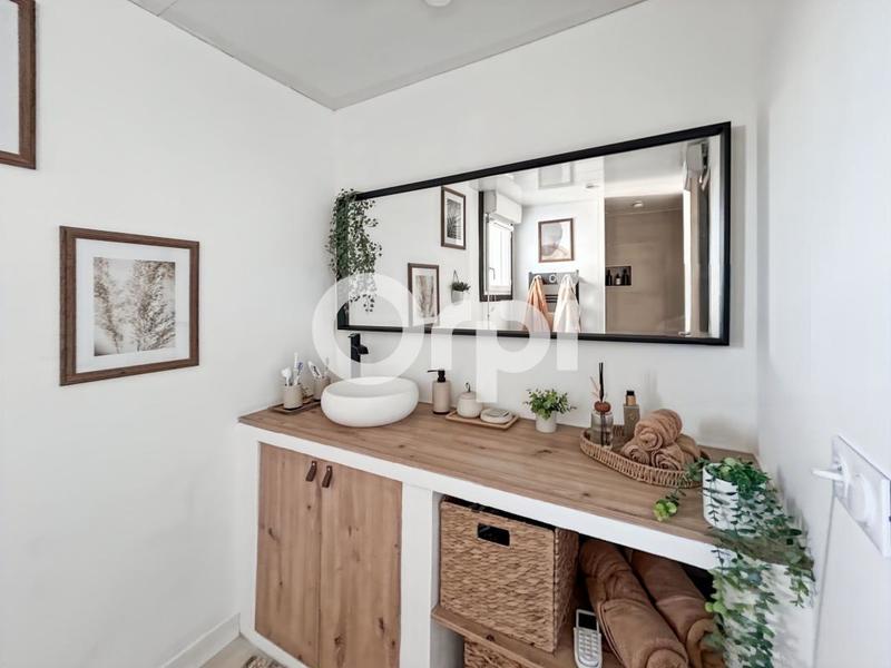 Maison - 90 m² - 3 pièces