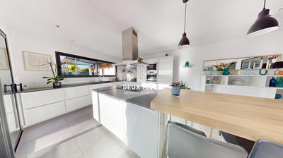 Maison contemporaine - 163 m² - 7 pièces