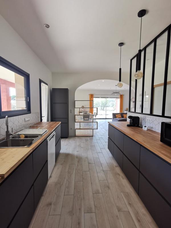 Propriété - 120 m² - 4 pièces