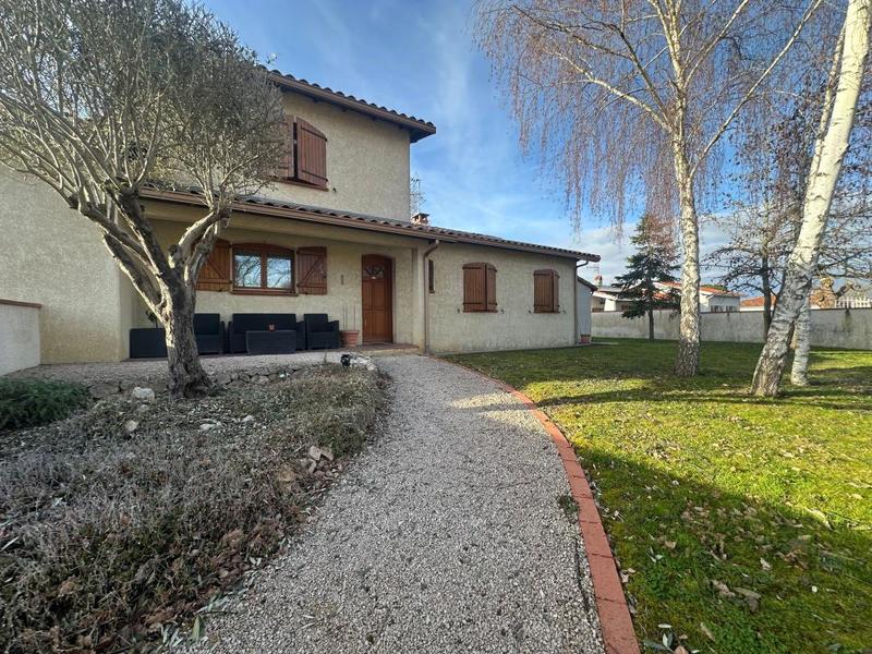 Maison - 192 m² - 6 pièces