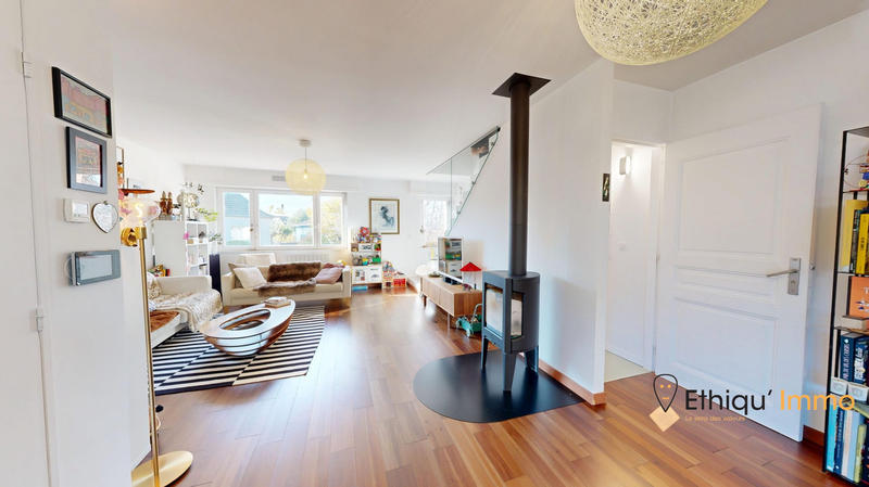 Maison - 127 m² - 4 pièces