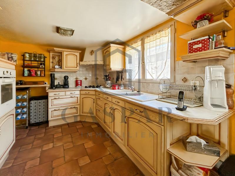 Maison - 143 m² - 5 pièces