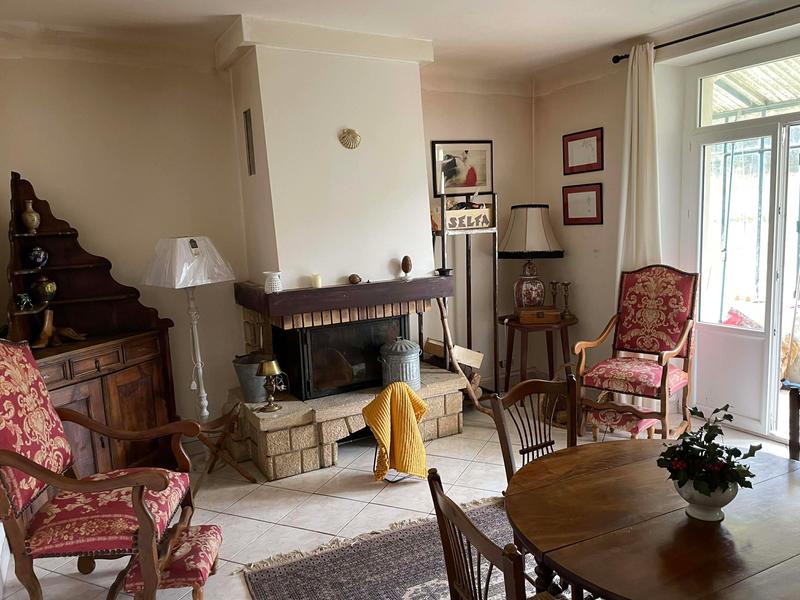 Maison - 175 m² - 8 pièces