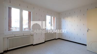 Immeuble - 175 m² - 9 pièces