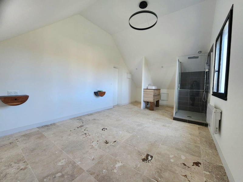 Maison traditionnelle - 194 m² - 9 pièces