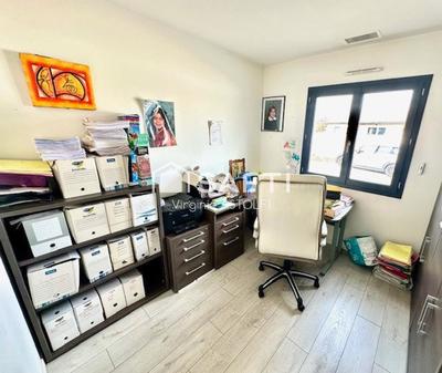 Maison - 198 m² - 5 pièces