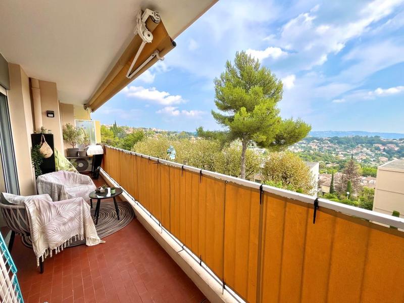 Appartement - 73 m² - 4 pièces