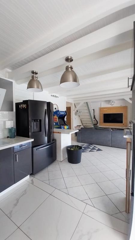 Maison - 150 m² - 6 pièces