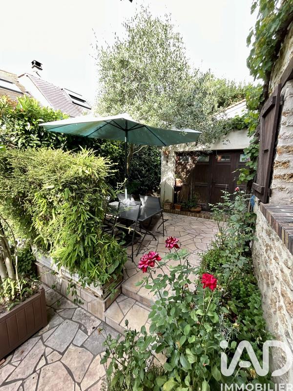 Maison de ville - 80 m² - 5 pièces