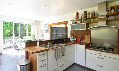 Villa - 265 m² - 8 pièces