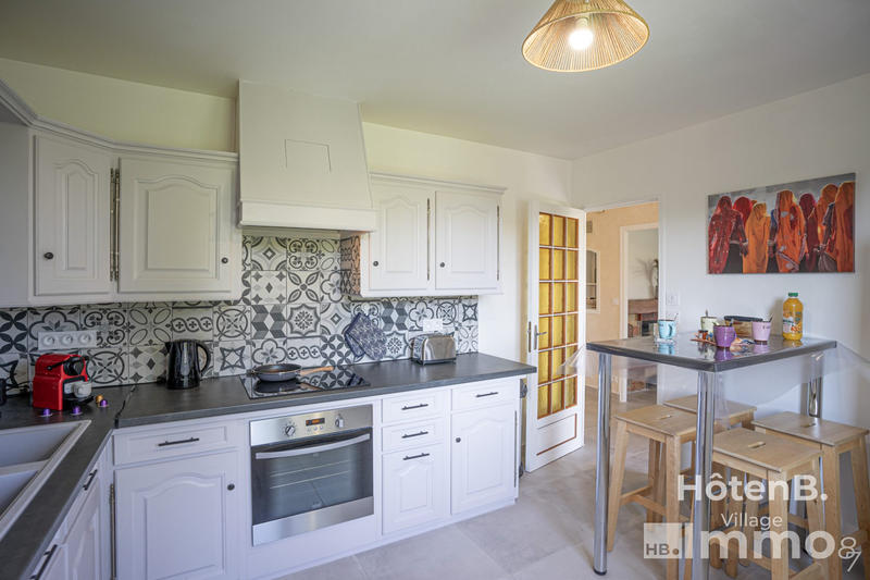 Appartement - 115 m² - 6 pièces