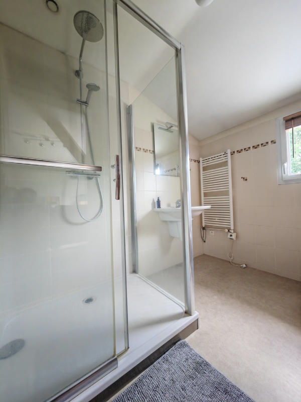 Maison - 170 m² - 6 pièces