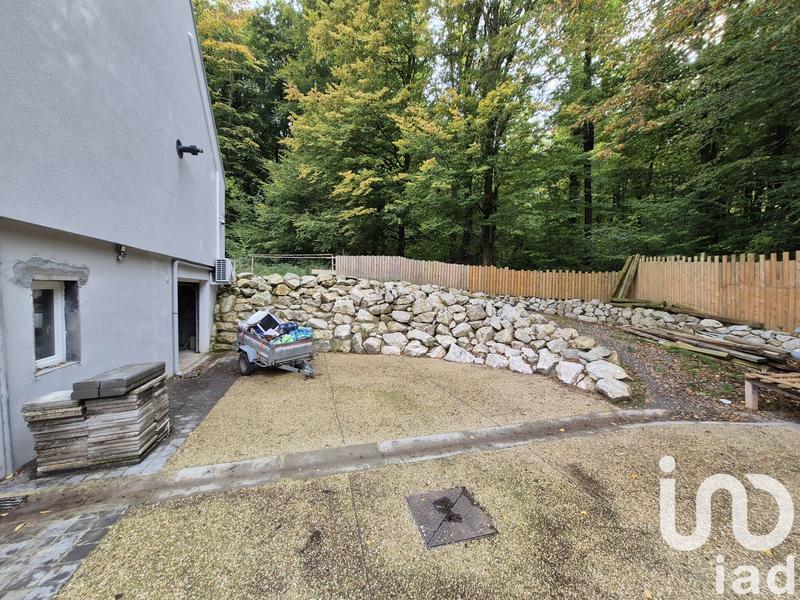 Maison - 98 m² - 4 pièces