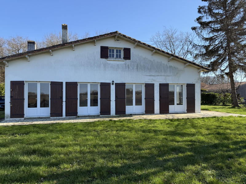Maison - 85 m² - 3 pièces