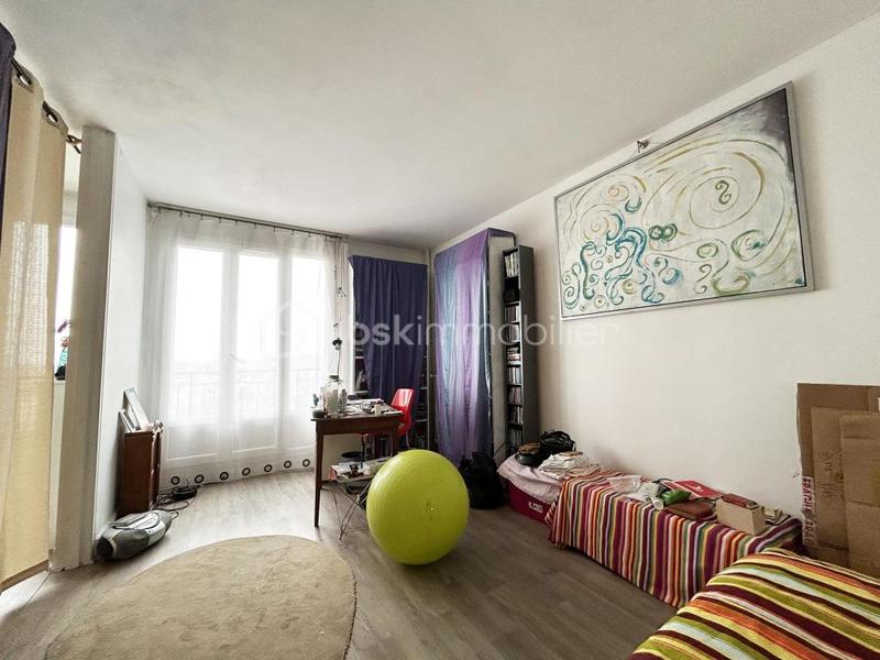 Appartement - 97 m² - 4 pièces