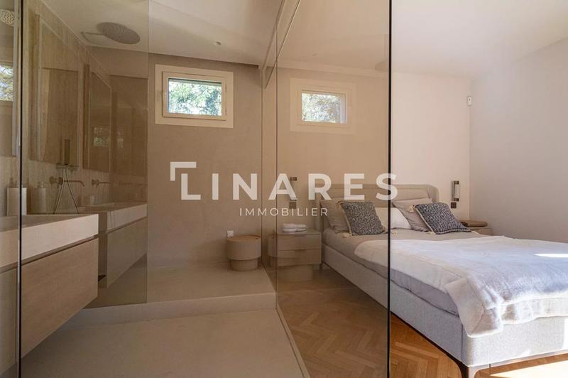 Appartement - 98 m² - 4 pièces