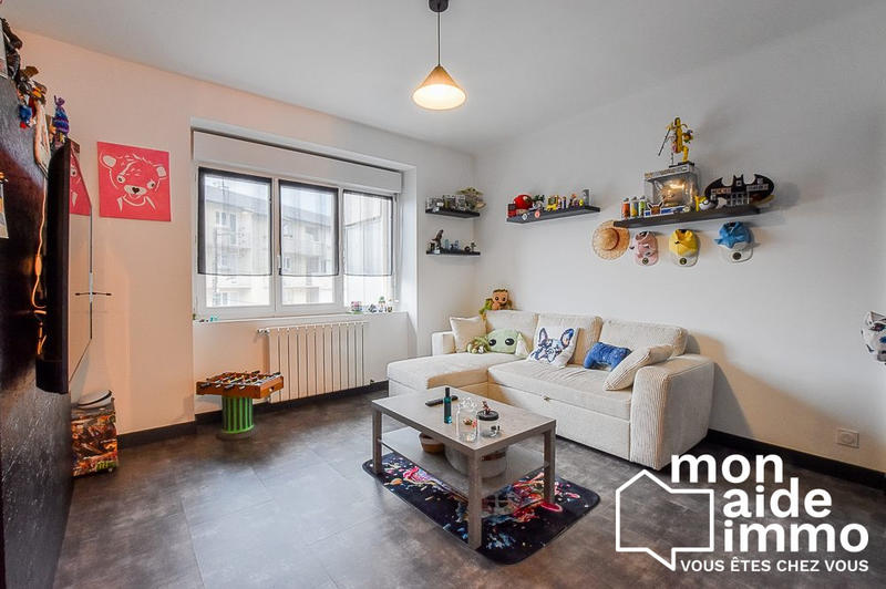 Maison - 183 m² - 6 pièces