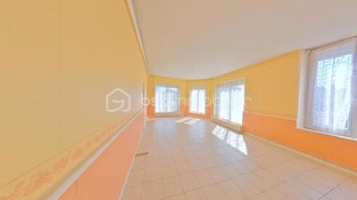 Maison - 269 m² - 10 pièces