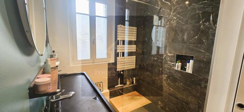 Maison bourgeoise - 135 m² - 6 pièces