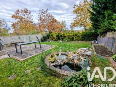 Maison - 93 m² - 4 pièces