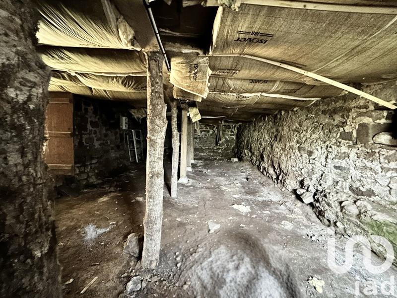 Maison - 97 m² - 3 pièces