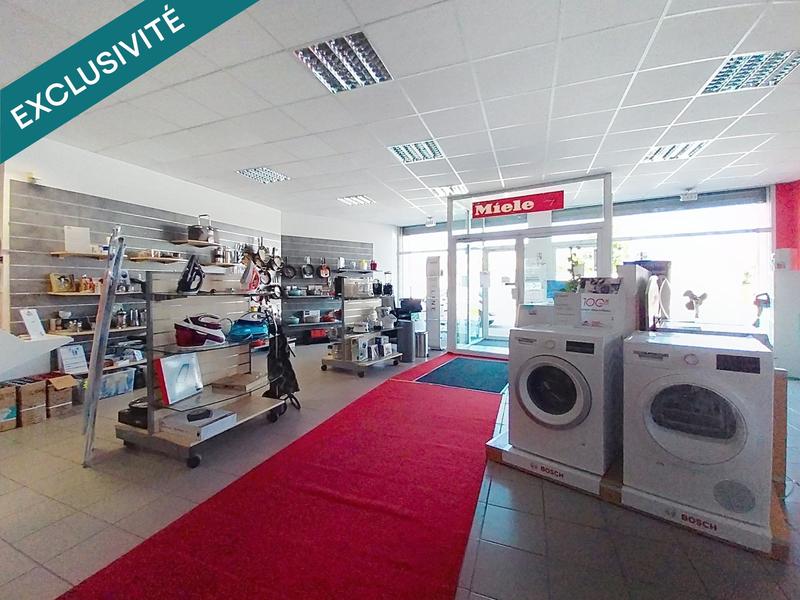 Local commercial - 750 m² - 3 pièces