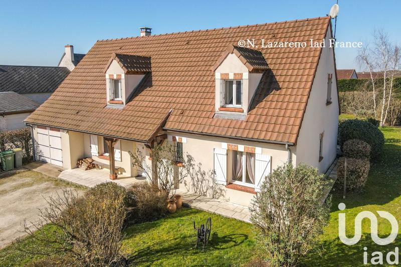 Maison - 180 m² - 7 pièces