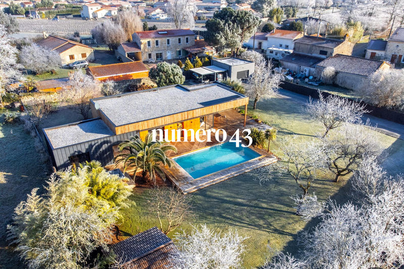 Maison contemporaine - 152 m² - 6 pièces