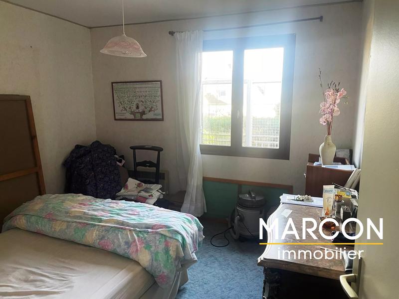 Maison - 104 m² - 4 pièces