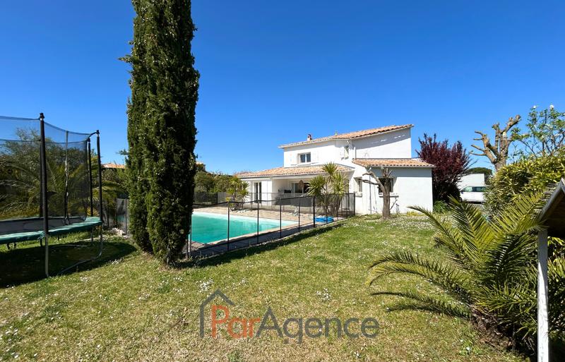 Maison - 184 m² - 6 pièces