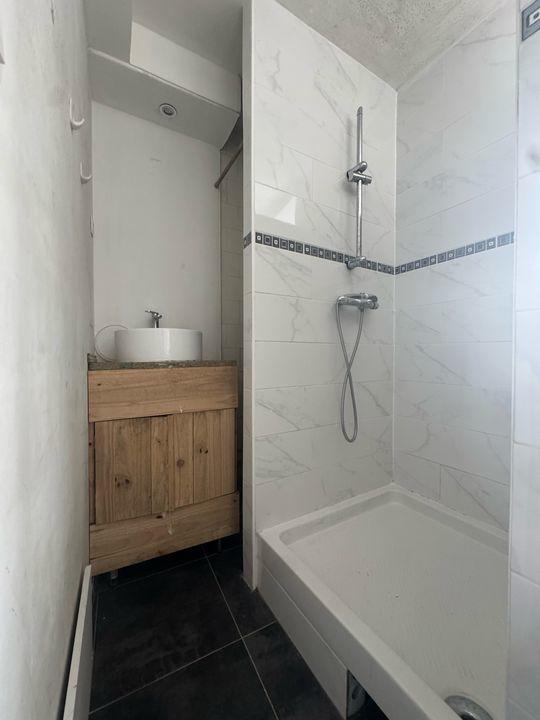 Immeuble - 110 m² - 6 pièces