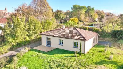 Maison - 87 m² - 5 pièces