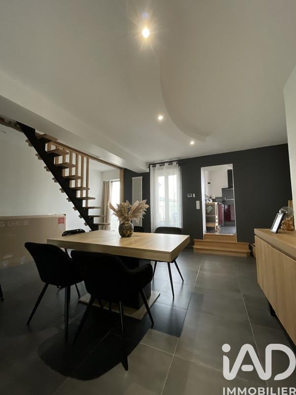 Maison de ville - 95 m² - 3 pièces