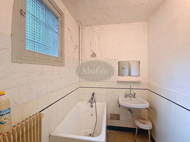 Immeuble - 300 m² - 14 pièces