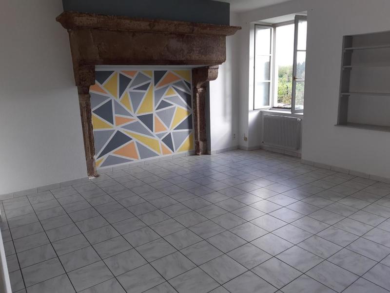 Maison - 102 m² - 4 pièces