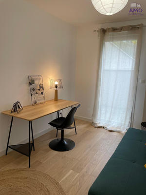 Appartement - 75 m² - 3 pièces