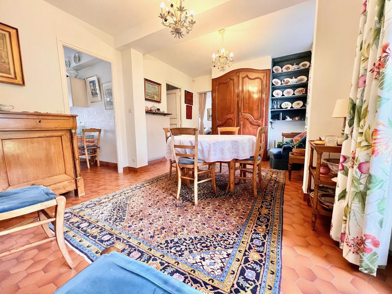 Maison - 145 m² - 7 pièces