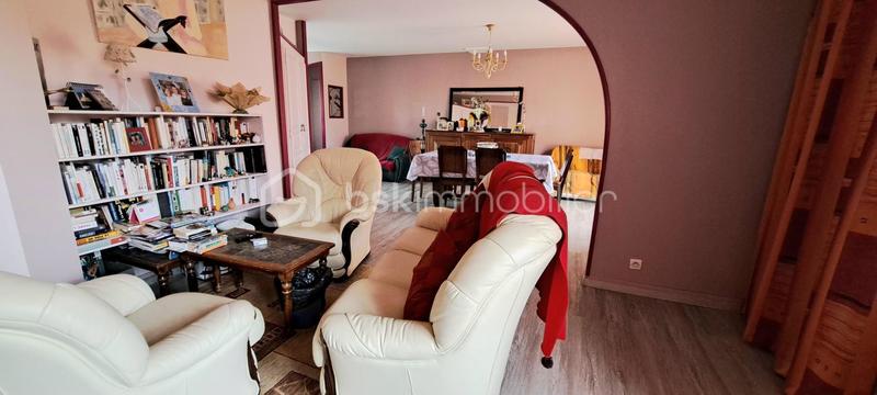 Maison traditionnelle - 135 m² - 7 pièces