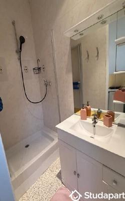 Chambre - 30 m² - 1 pièce