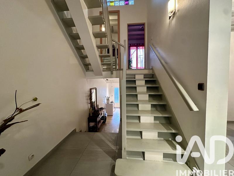 Maison - 177 m² - 6 pièces