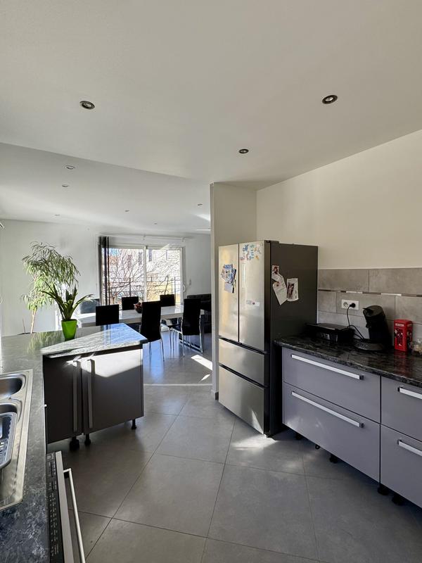 Maison - 131 m² - 5 pièces