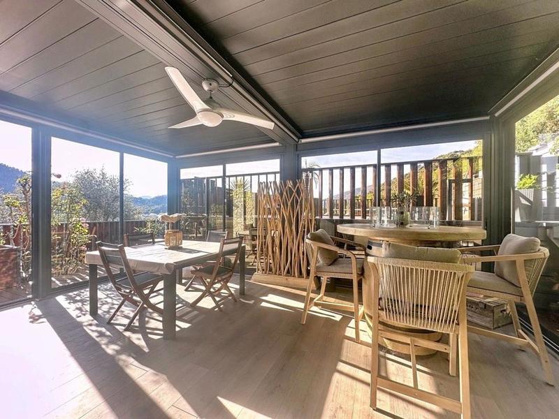 Maison - 183 m² - 5 pièces