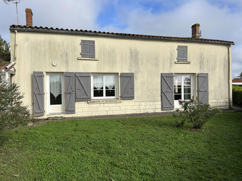 Maison - 110 m² - 4 pièces