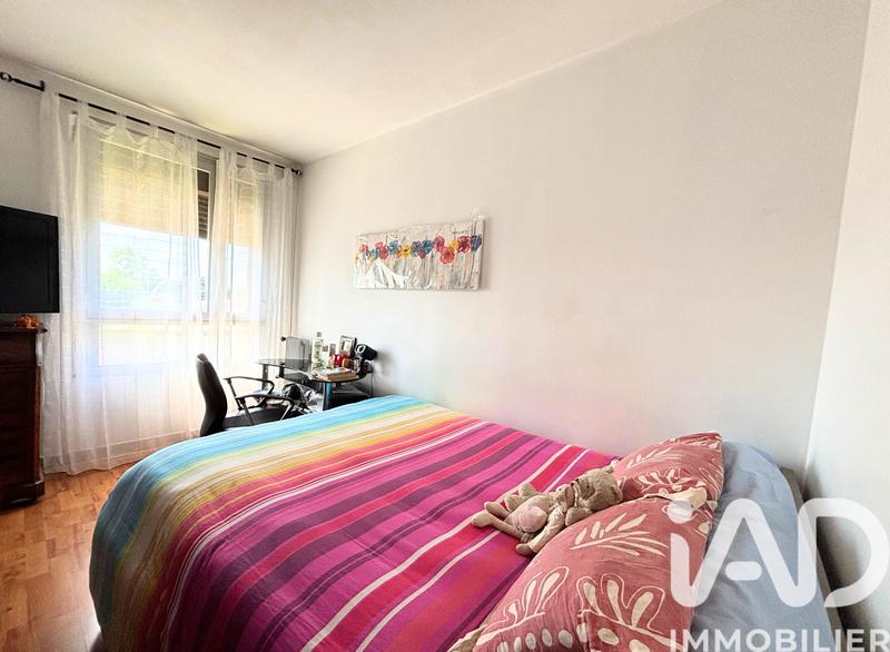 Appartement - 93 m² - 5 pièces