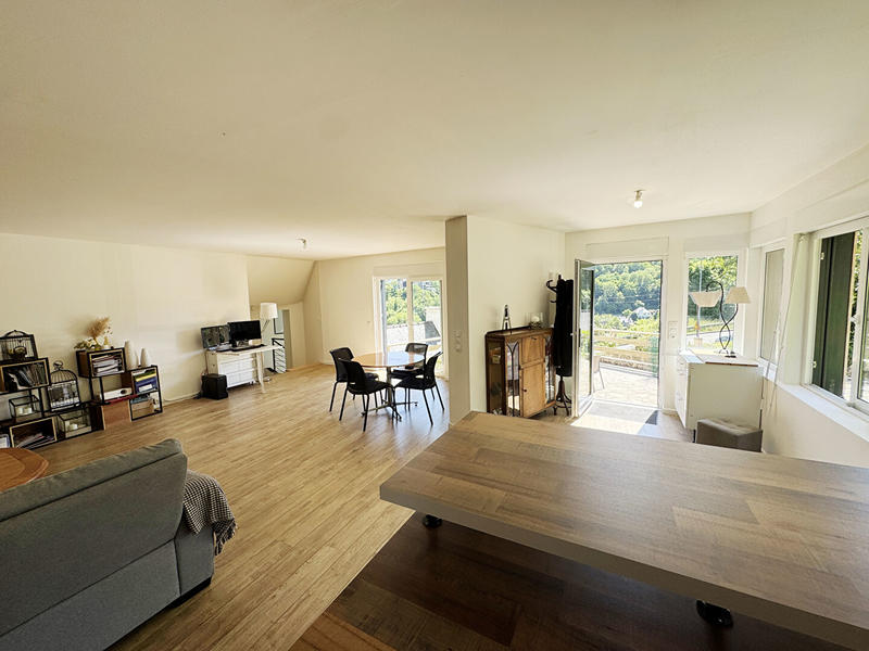 Maison - 158 m² - 6 pièces