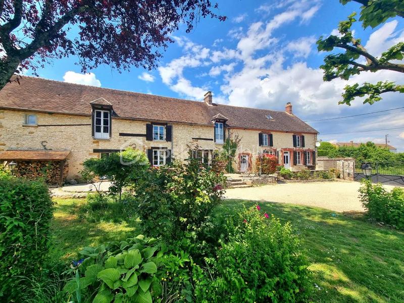 Propriété - 510 m² - 14 pièces