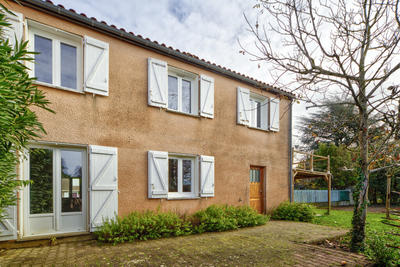 Maison - 106 m² - 5 pièces