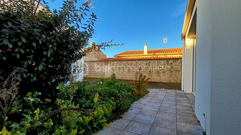 Maison - 102 m² - 5 pièces