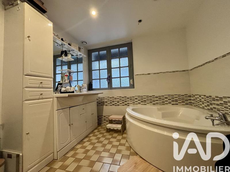 Maison - 142 m² - 5 pièces